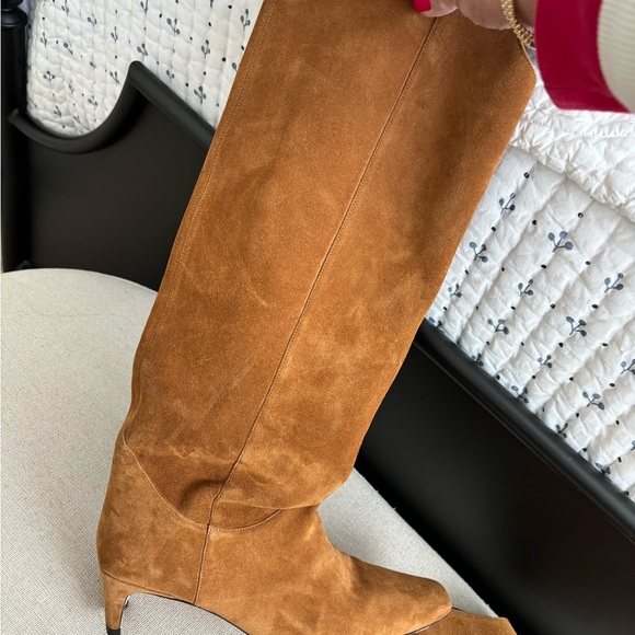 Staud boots. 9.5 worn once. Brand new condition. Tan suede - Picture 2 of 4